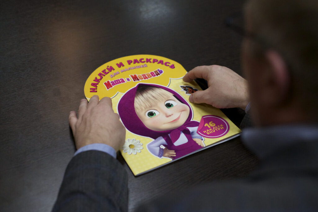 Ukraine: Kyiv imposes sanctions on the producers of the ‘Masha and the Bear’ cartoon
