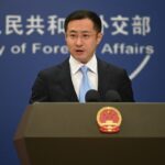 Iran, Beijing: “US sanctions illegal, we will protect our legitimate interests”