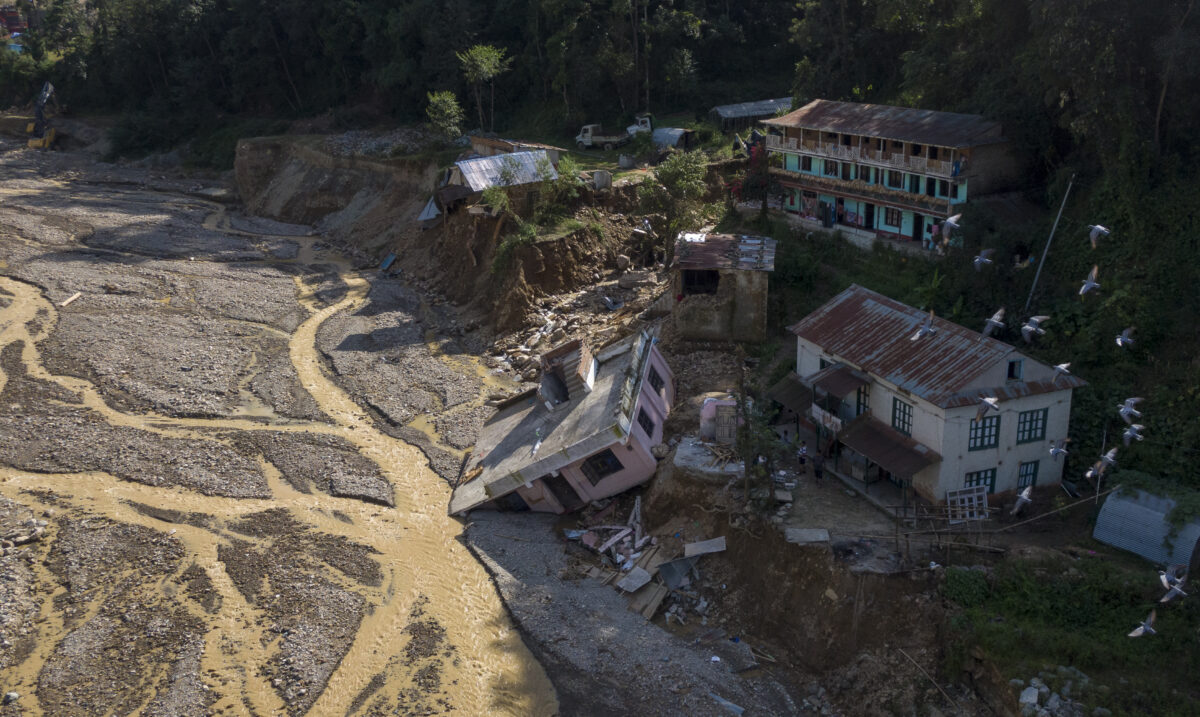 Nepal: Floods in the north near the Tibetan border; many casualties are feared Nepal: Floods in the north near the Tibetan border; many casualties are feared