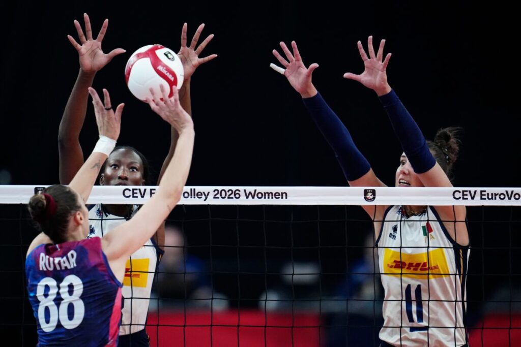 Volleyball, European Championship: Italy beats France 3-1. Azzurre top Pool D