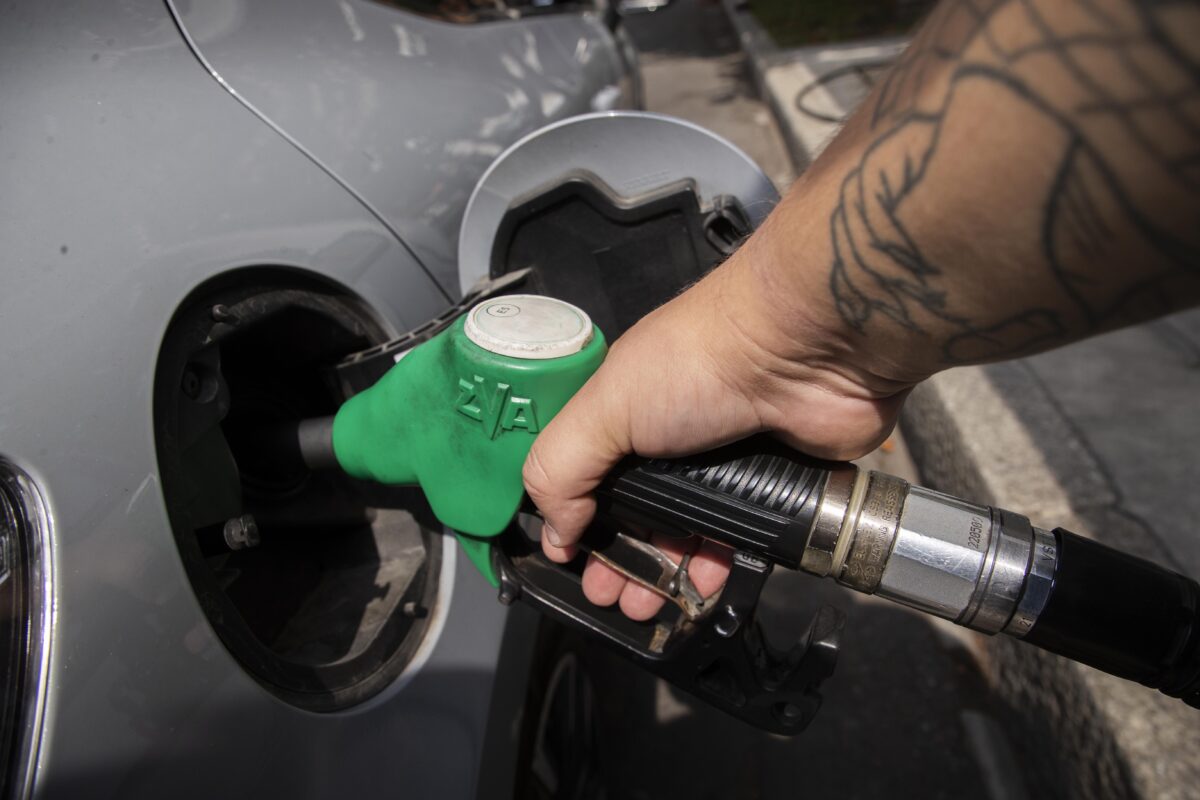 Fuel: Codacons says, “Subsidies do not bring down prices at the pump; action must be taken on windfall profits”