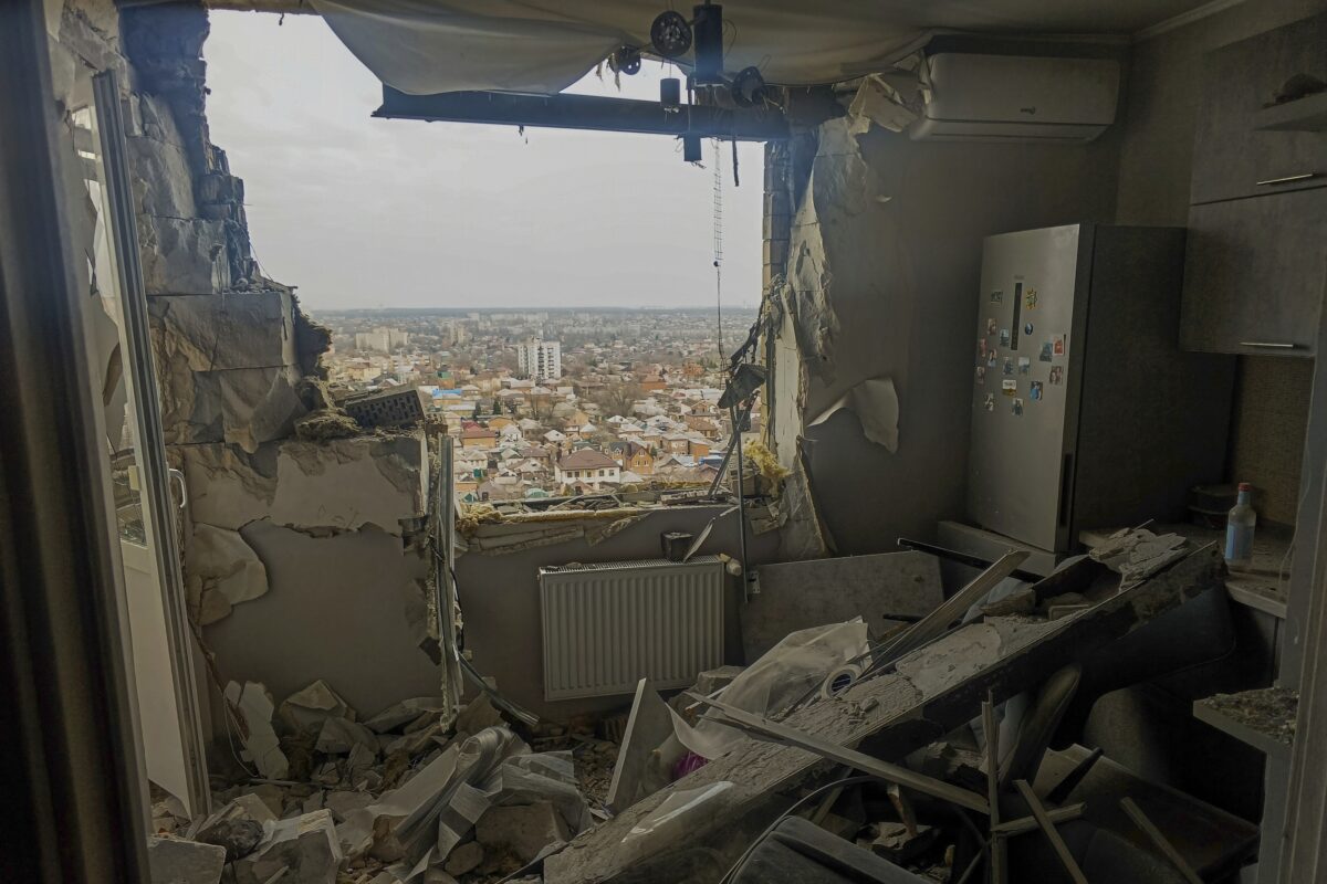 Ukraine: Kiev drone strikes Russian warehouse in Rostov; seven injured Ukraine: Kiev drone strikes Russian warehouse in Rostov; seven injured