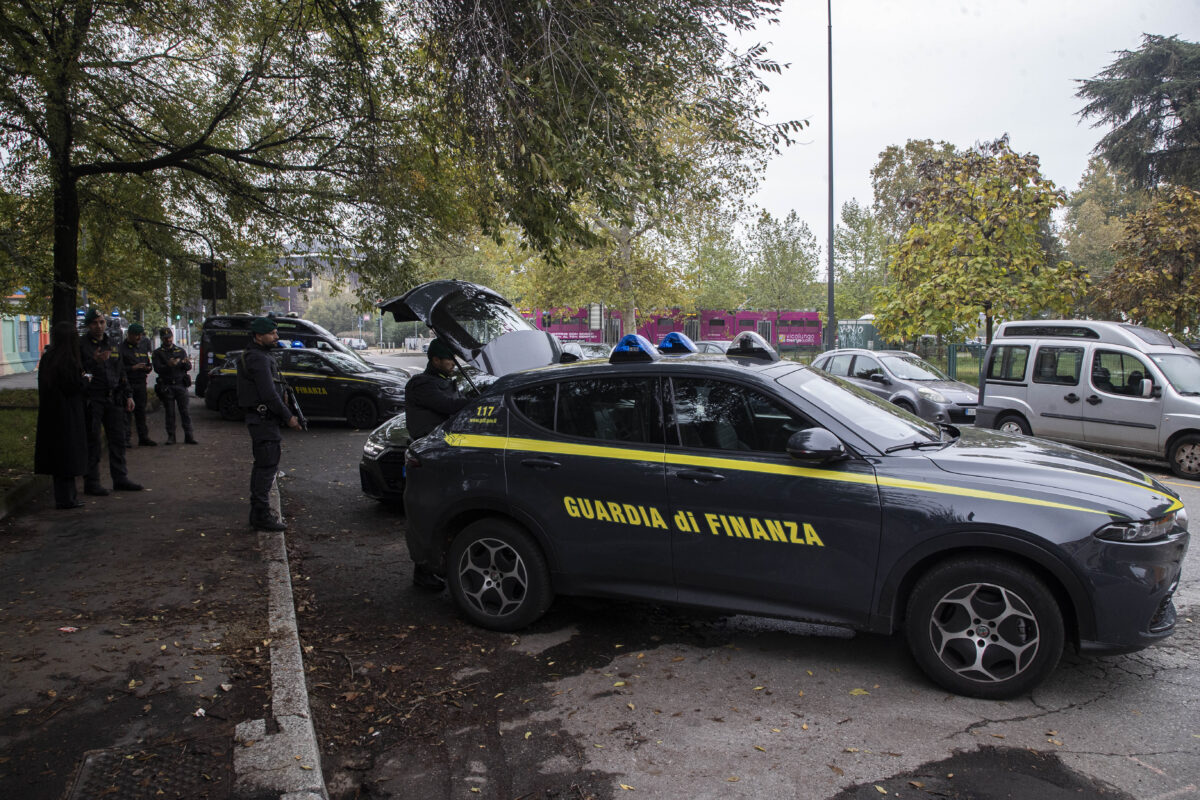 Brescia: organised crime and false invoices – the Gdf seizes 570,000 euros Brescia: organised crime and false invoices – the Gdf seizes 570,000 euros
