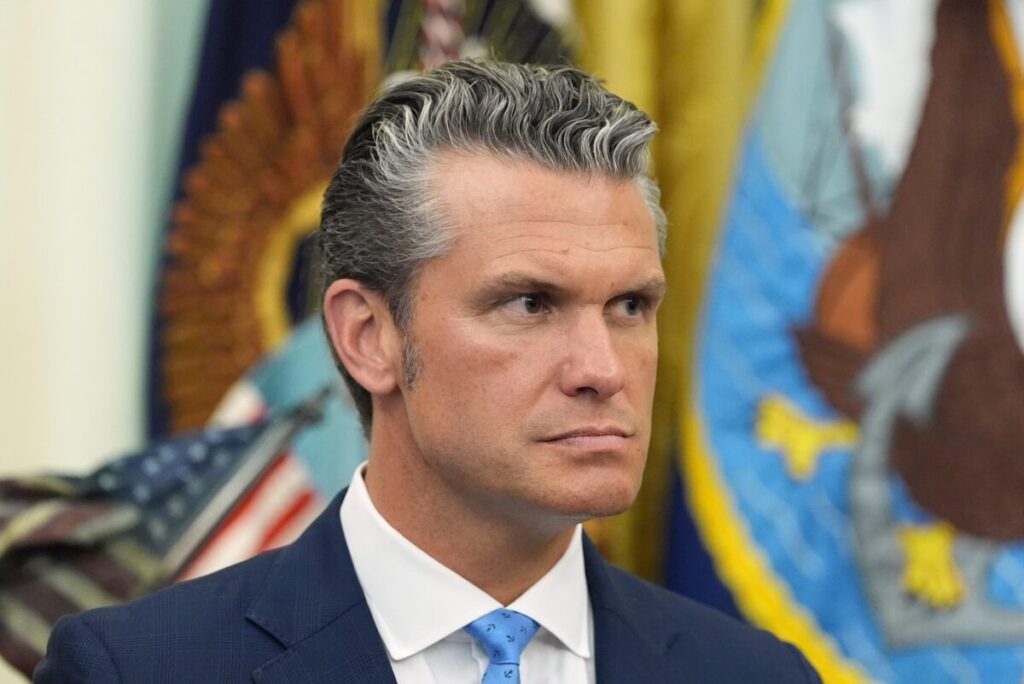 US, NBC: “Hegseth is considering a bid for the 2028 presidential election”. The Secretary of War denies this: “100 per cent false”