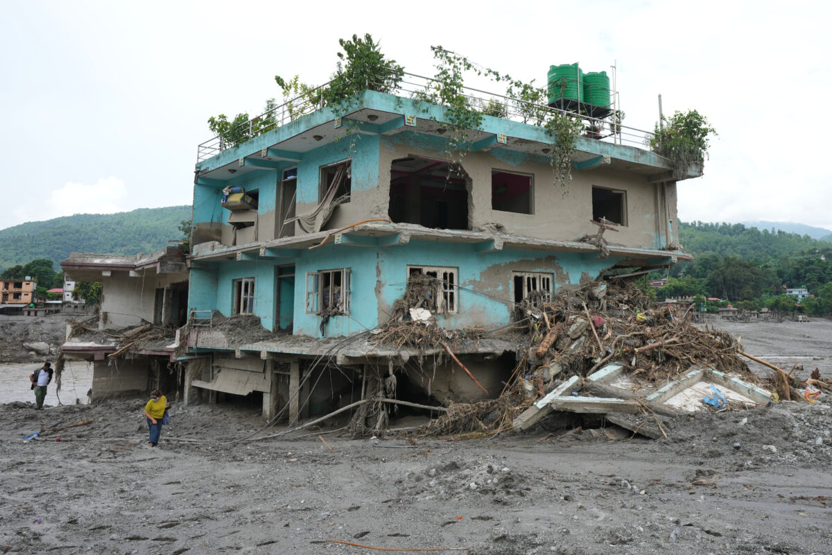 Nepal, Kathmandu: “Reconstruction will cost billions of dollars”
