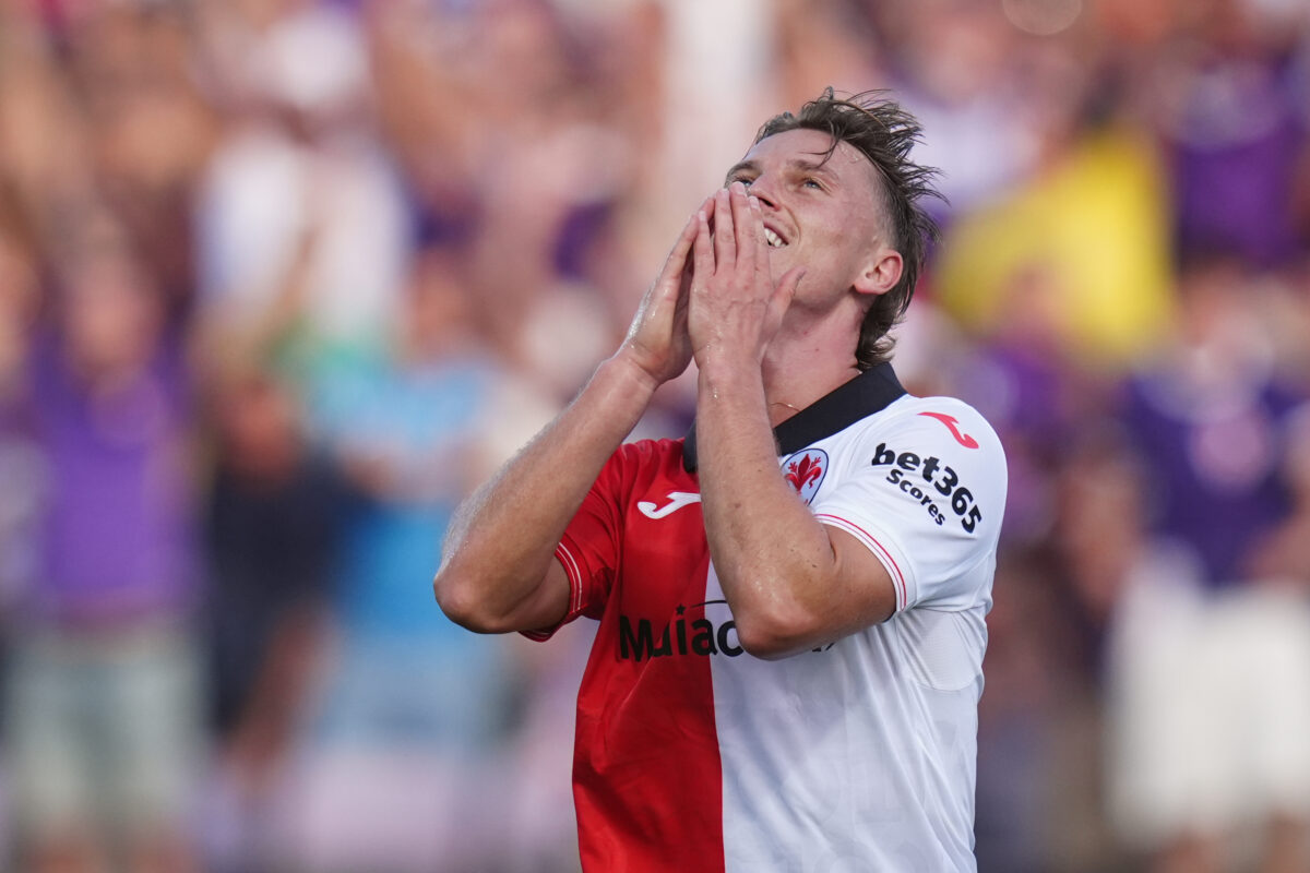 Football, Serie A: Fiorentina v Frosinone 0–3 – a bitter centenary for the Viola Football, Serie A: Fiorentina v Frosinone 0–3 – a bitter centenary for the Viola