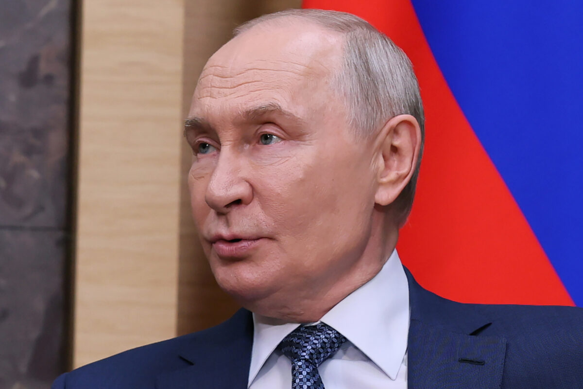 Ukraine, Kremlin: “Putin-Trump-Zelensky meeting solely for the signing of the agreement”