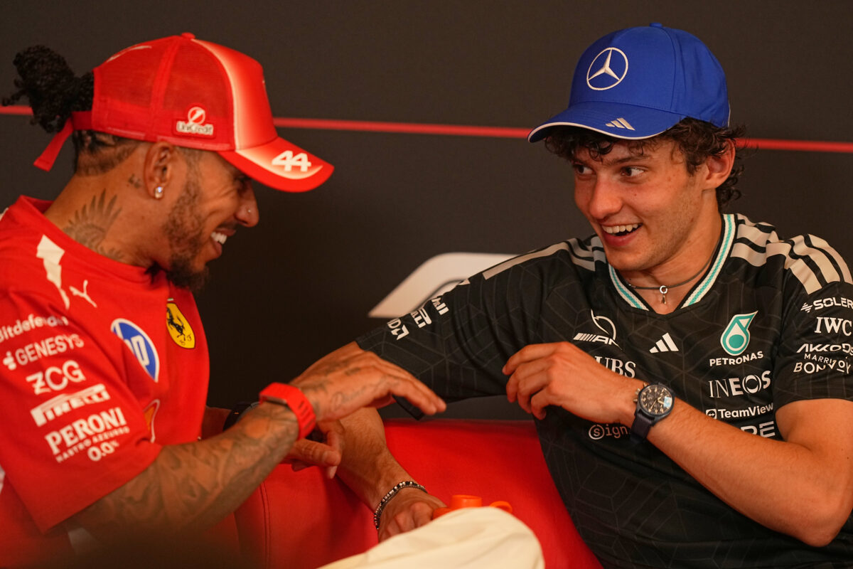 F1, Hamilton: “Antonelli at Ferrari? I don’t think Mercedes will let him go any time soon”