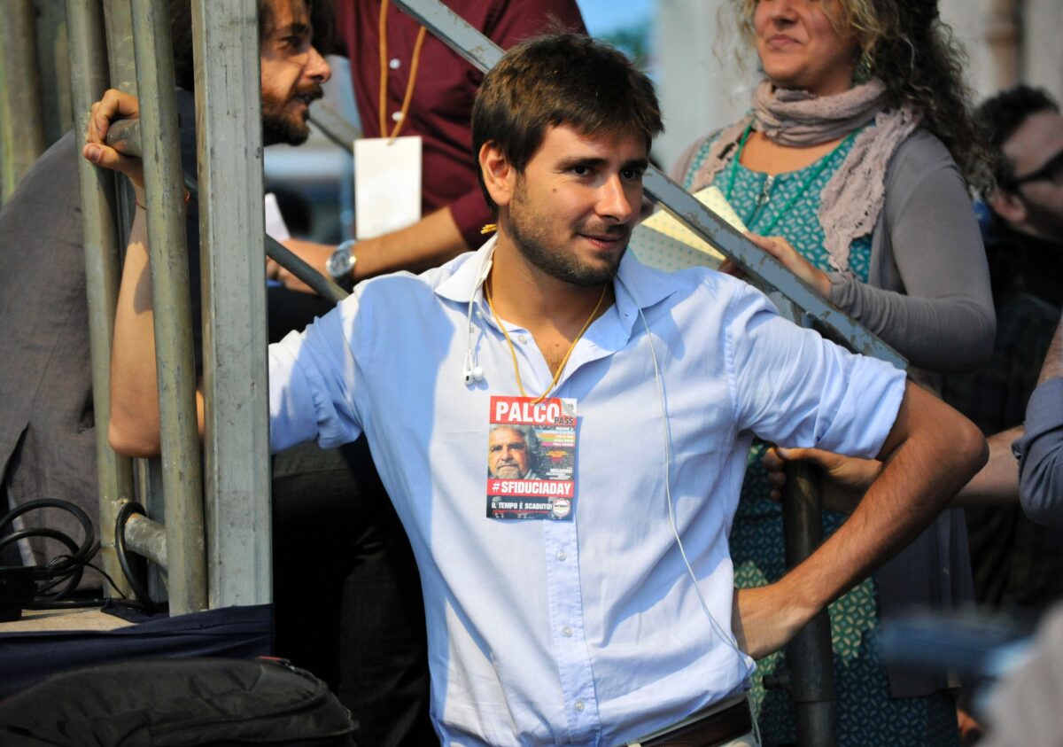 Return to Italy postponed; Di Battista has undergone surgery in Cuba