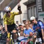Cycling: Vuelta, Van Aert wins 15th stage, Mas retains the lead