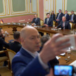 Ukraine, Zelensky: ‘The aim is a just peace; next round of talks with the US and European partners’
