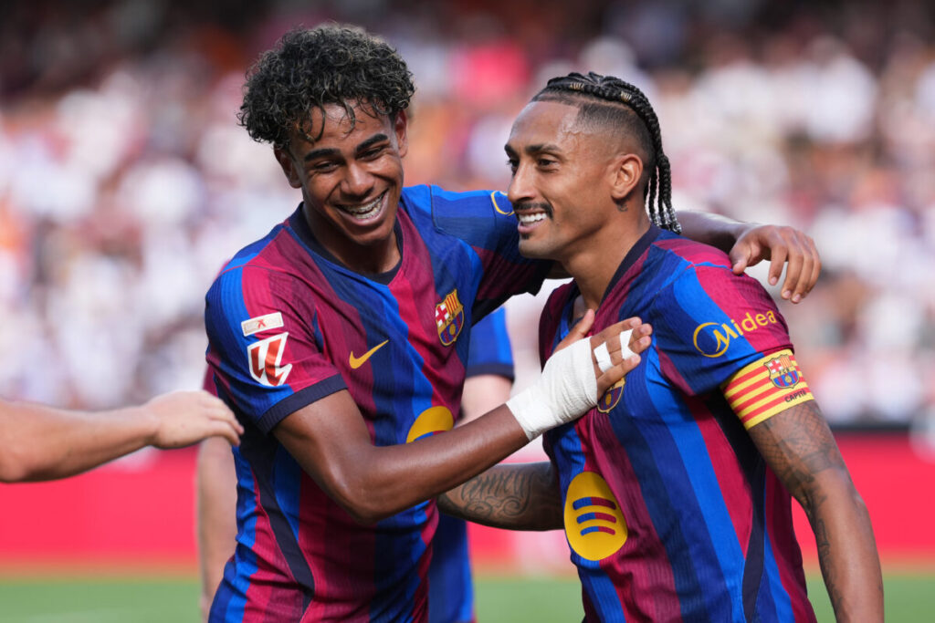 Football: La Liga – Barcelona run riot in Valencia, winning 5-0