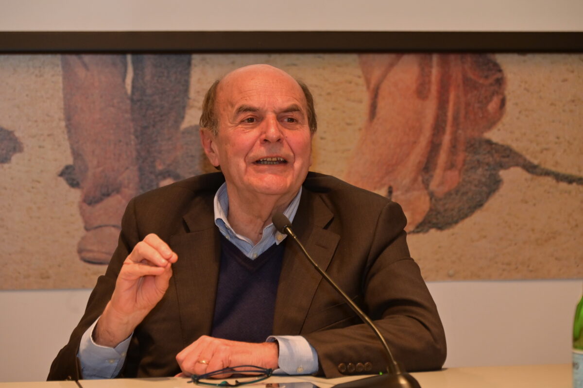 C. sinistra, Bersani: “We don’t need a big plan, but ten points.”