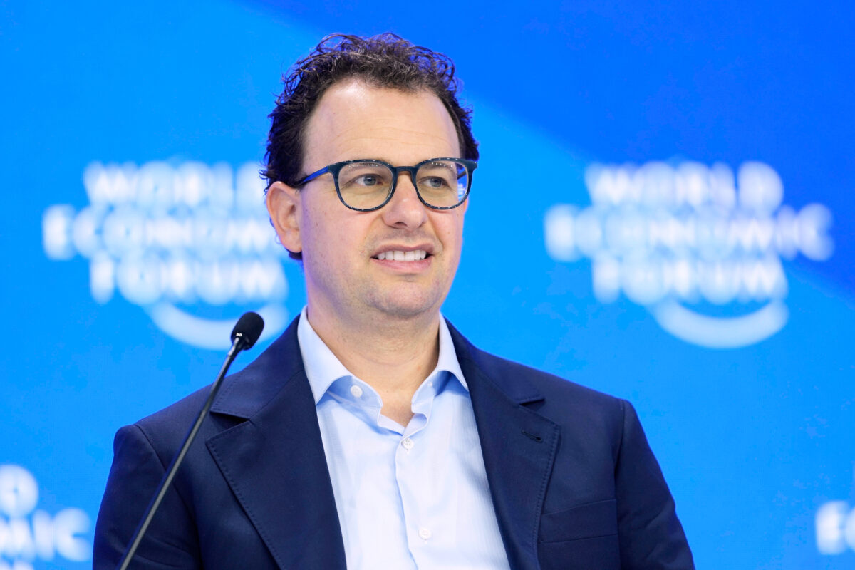 AI, Amodei (Anthropic): “We need to slow down the pace of development”