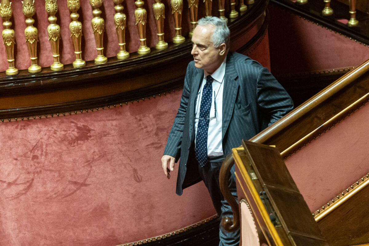 Football, threats against Lotito: Bisignani also among those searched