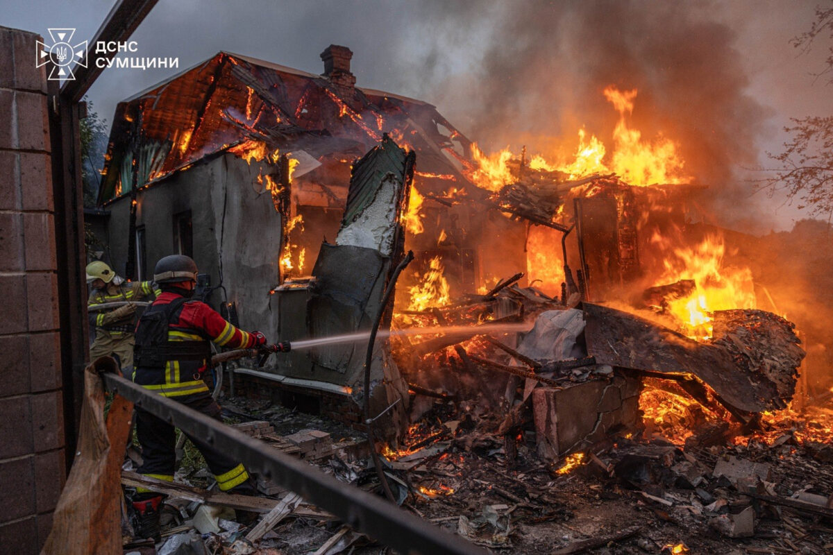 Ukraine: Russia, drone attack on Moscow leaves 2 dead and an oil refinery damaged Ukraine: Russia, drone attack on Moscow leaves 2 dead and an oil refinery damaged