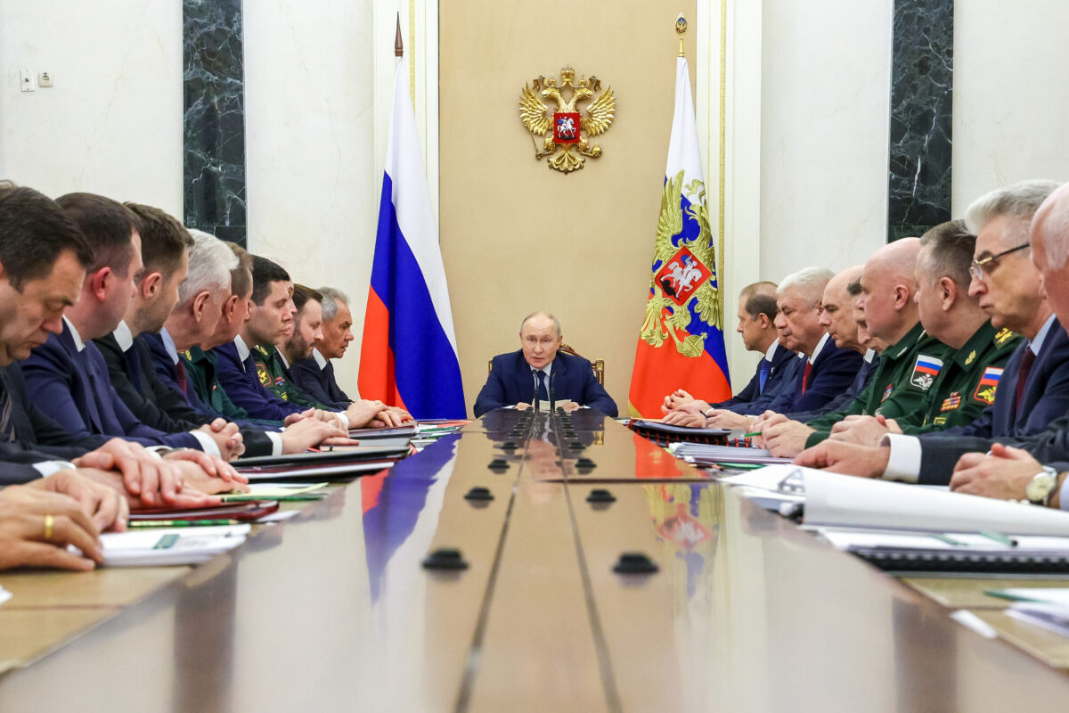Ukraine: Moscow says it will step up attacks in response to Kiev’s raids Ukraine: Moscow says it will step up attacks in response to Kiev’s raids