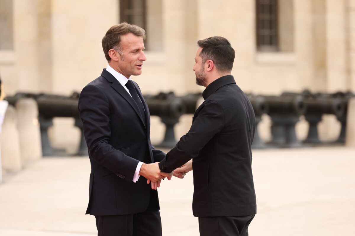 Ukraine, Macron: “France stands with Kyiv to face the winter”