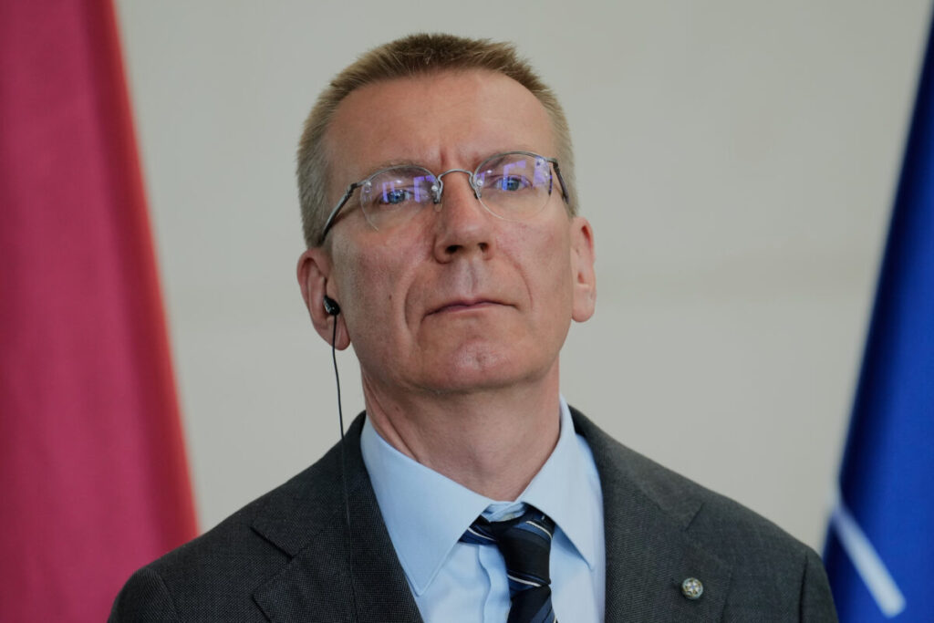 UN, Latvian President: “World Order Is Collapse, We’re All in This Together”