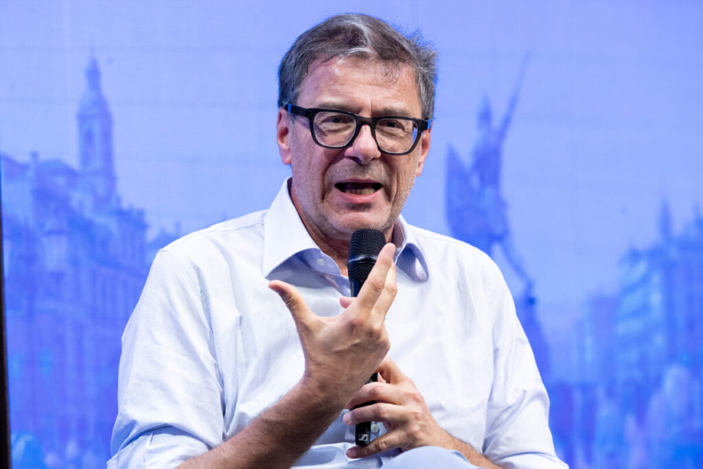 Giorgetti: “The motor vehicle tax suspension affects 86 per cent of those with incomes below 40,000 euros”