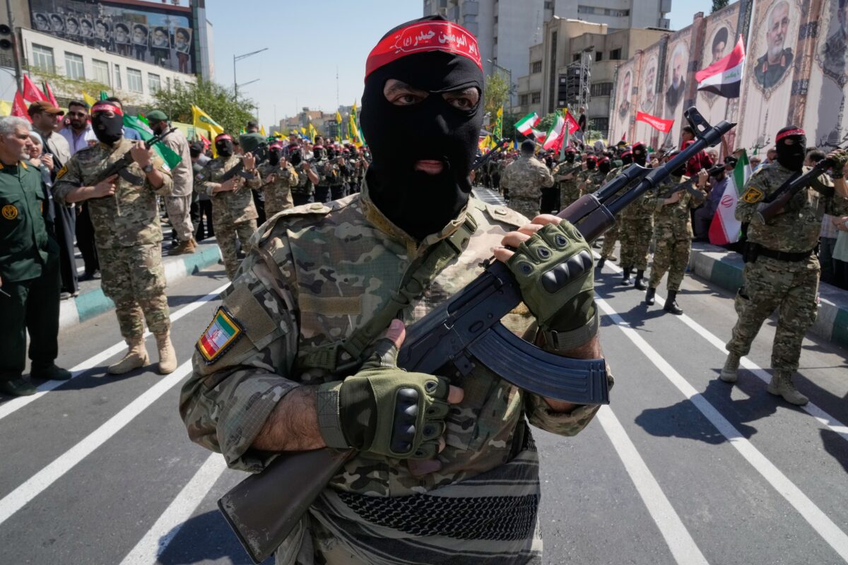 Iran, military: ‘Ready to deliver devastating and unpredictable strikes’