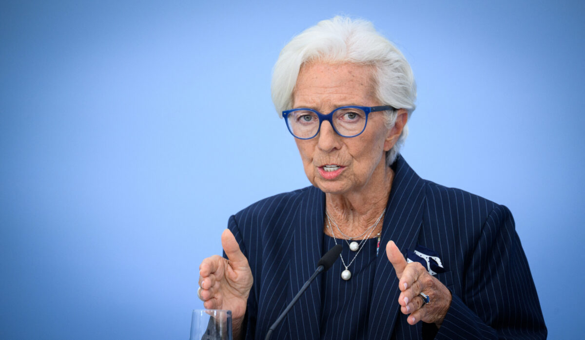 Lagarde: “At a time of difficult choices, women must play a central role”