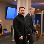 Zelensky to Russian journalists: “I’ll come to Moscow on a missile”