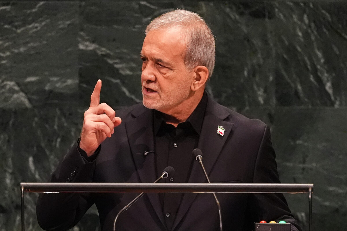 Pezeshkian: “It is up to the US to decide whether to end the war”