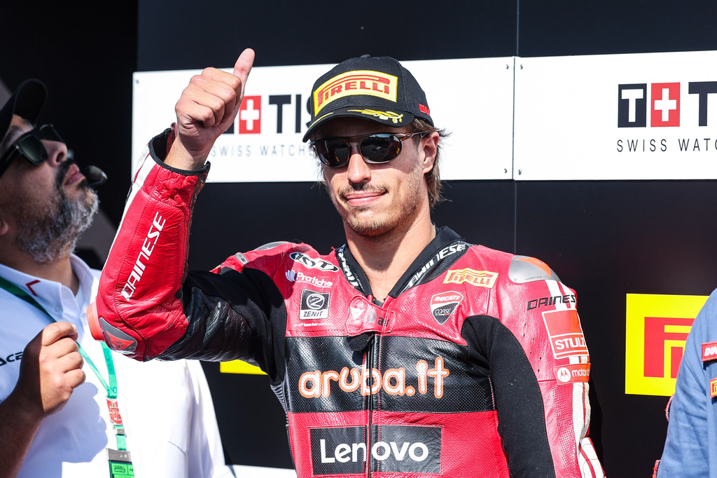 Superbike: Bulega crowned world champion Superbike: Bulega crowned world champion