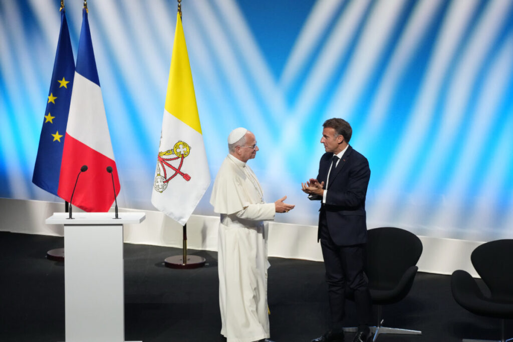EU, Macron: ‘Europe must rediscover the courage of its founders and not give in to nationalism’
