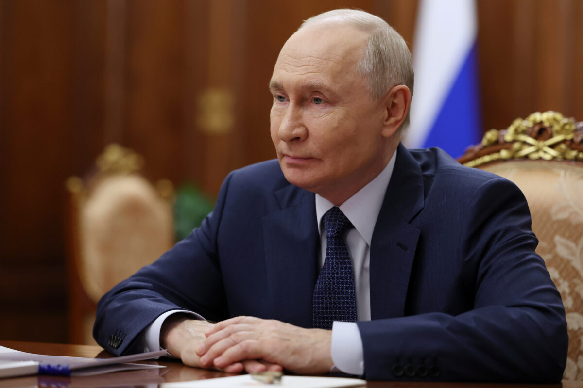 Russia: Putin increases military personnel by 15,500, bringing the total to 1,550,500 Russia: Putin increases military personnel by 15,500, bringing the total to 1,550,500