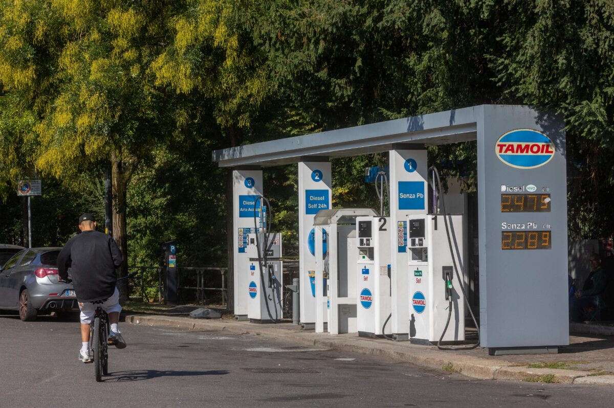 Fuel prices, Tamoil also adopts measures to contain prices through October 31