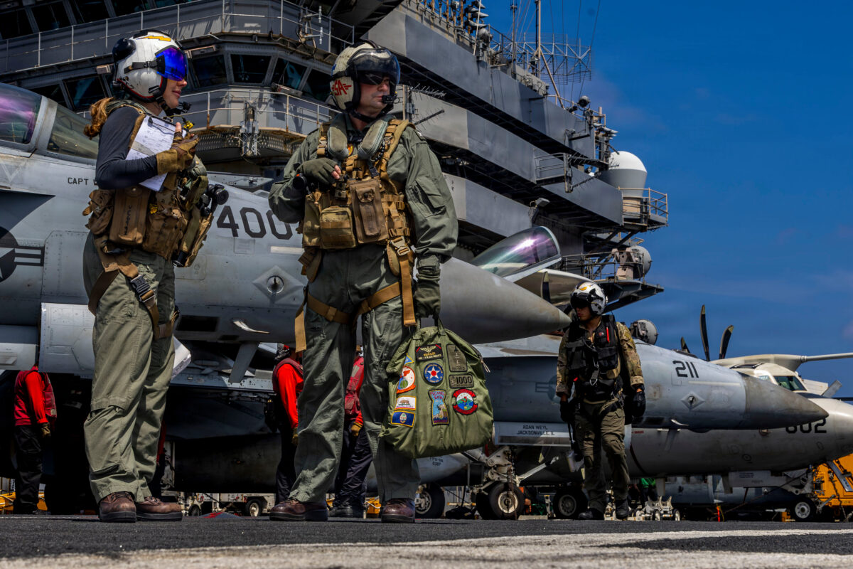 Iran: WSJ, US sends third aircraft carrier and 10,000 troops to the Middle East