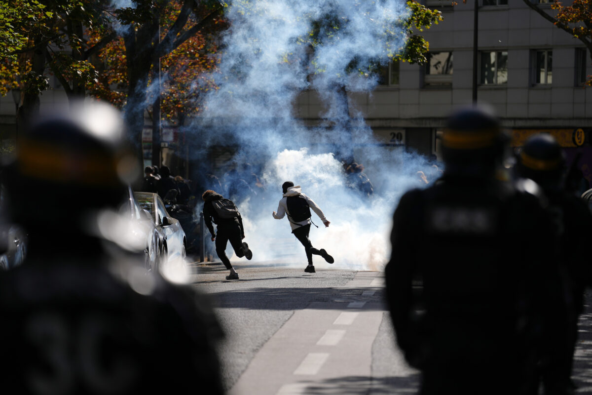 France, students: “We distance ourselves from violence but will continue until a concrete announcement is made”