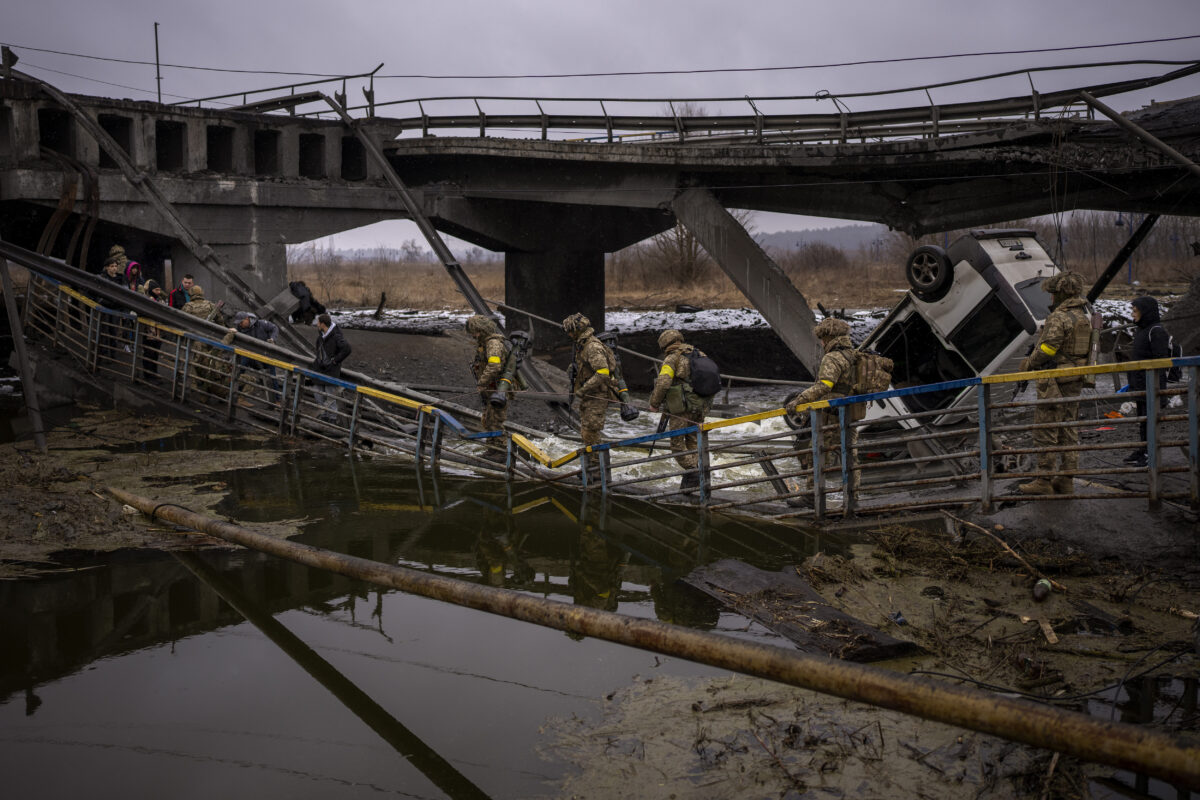 Ukraine, Russia strikes another bridge in Kyiv