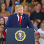 Trump: “Petrol prices are not down to the Strait of Hormuz but to refineries”