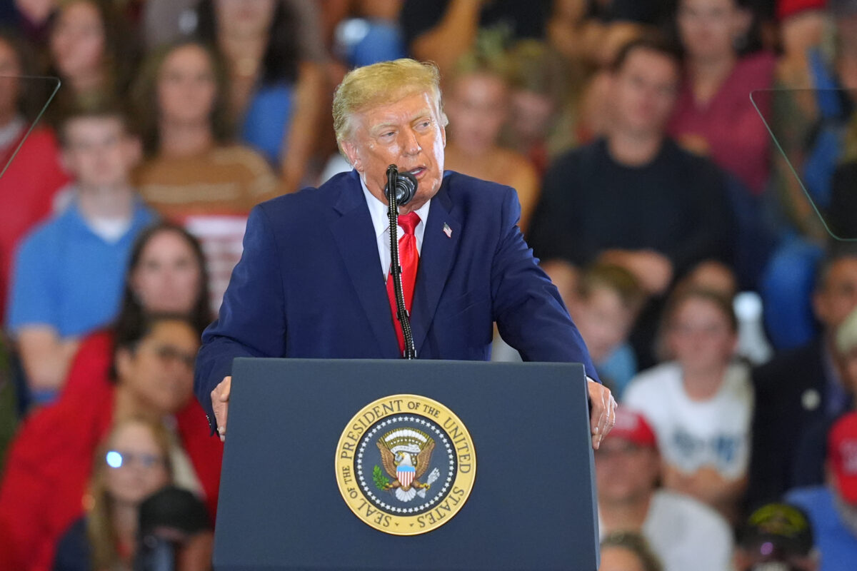 Trump: “Petrol prices are not down to the Strait of Hormuz but to refineries” Trump: “Petrol prices are not down to the Strait of Hormuz but to refineries”