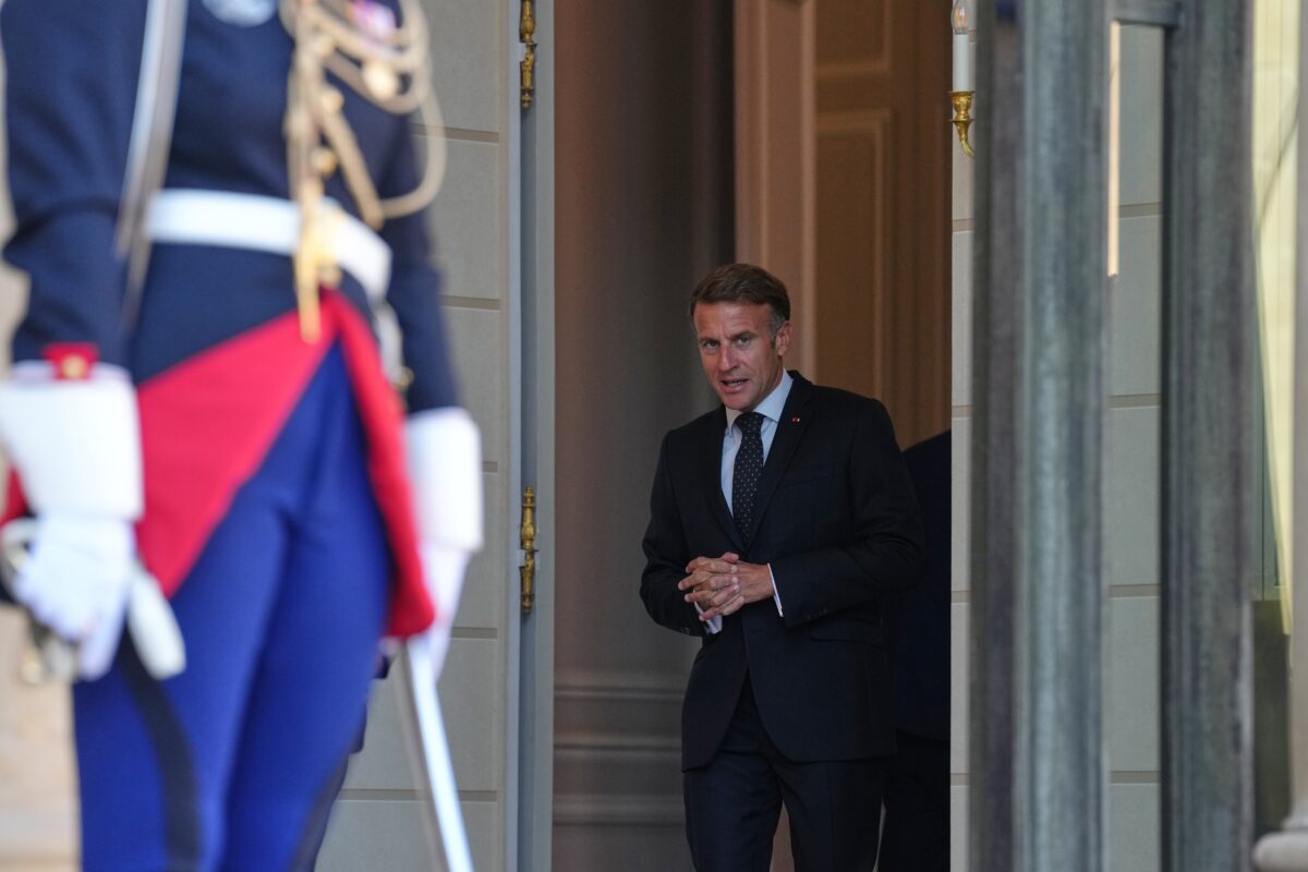 7 October, Macron: “A commitment to combating anti-Semitism and terrorism, everywhere and at all times”