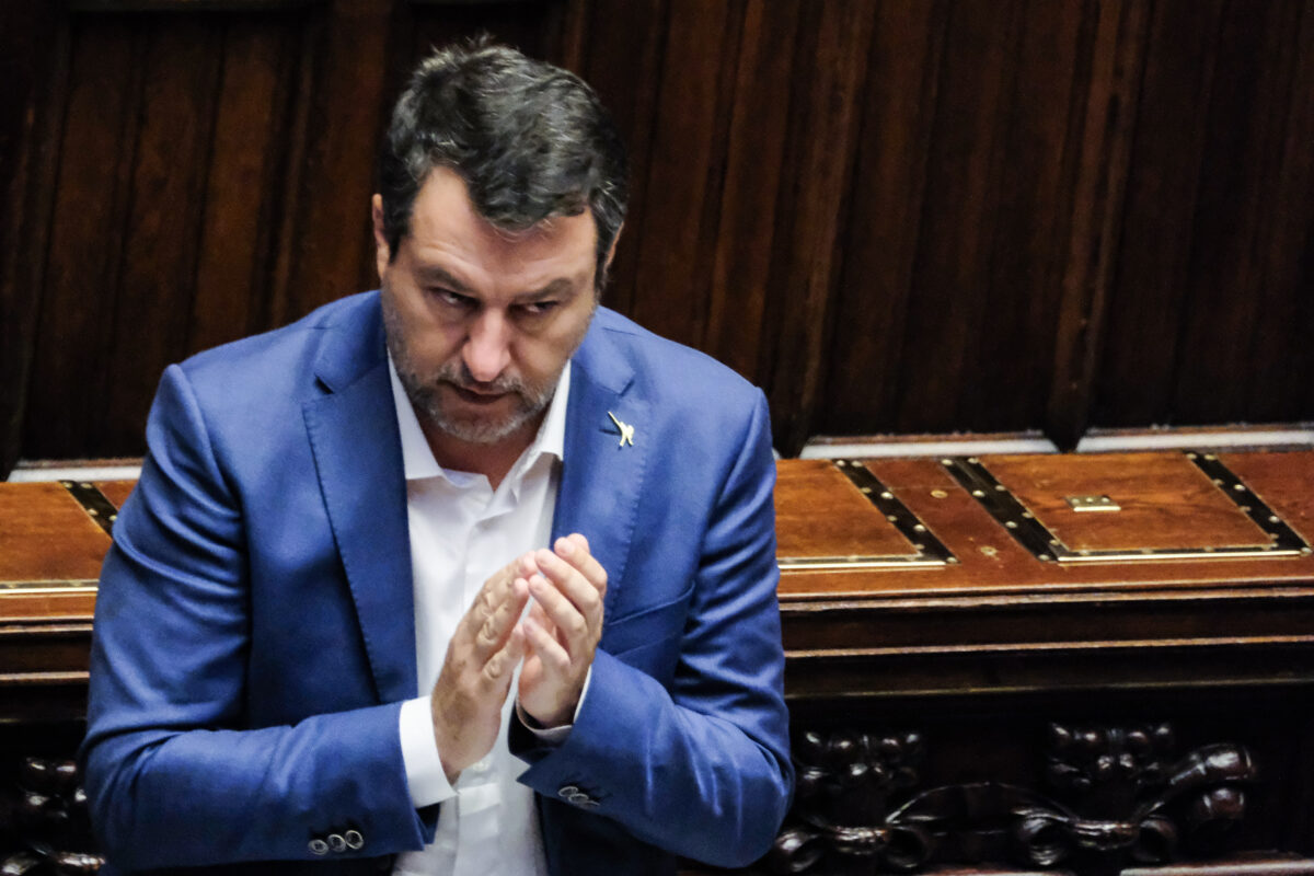 EU, Salvini: “Lega victory approves resolution against Islamist networks.”