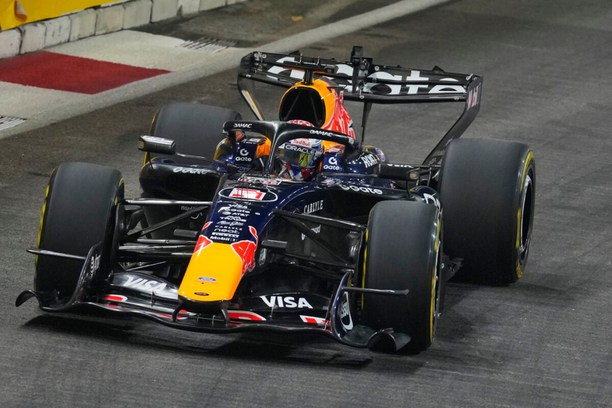 F1: Verstappen takes pole in Singapore ahead of Russell and Leclerc