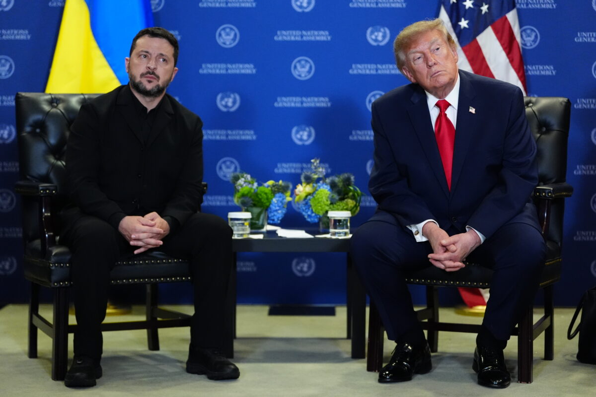Ukraine, FT: ‘Trump threatens to halt arms supplies to Kyiv over attacks on refineries’
