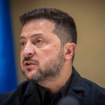 Ukraine, Zelensky: ‘It is up to our people to choose their leader’