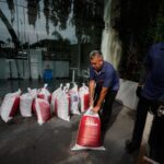 Mexico, Hurricane Simon approaching: wind speeds reach 250 km/h