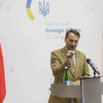 NATO, Warsaw: ‘Prepare for a lethal Russian hybrid attack’