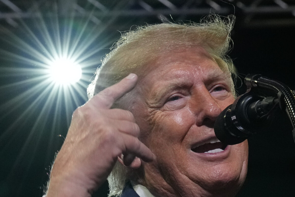 White House: ‘Trump has asked the ambassador to Greece to resign’
