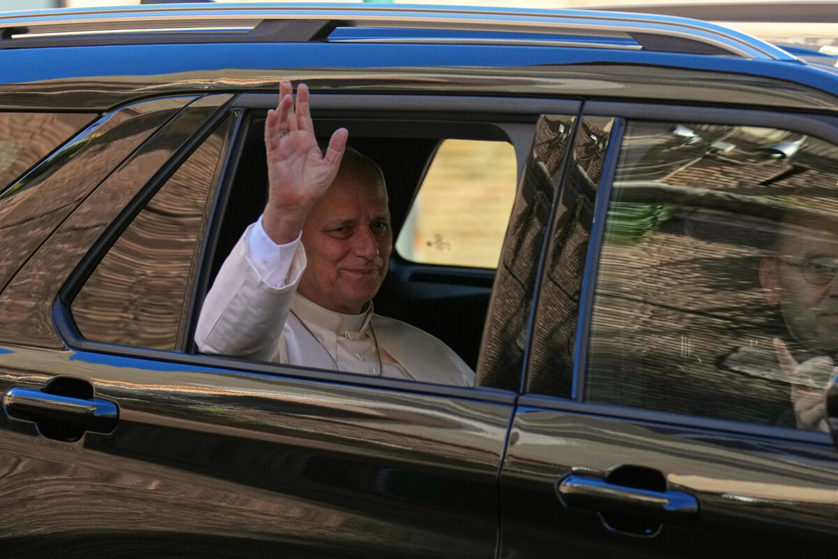 Pope Leo XIV at the Gemelli: he is to undergo surgery this afternoon