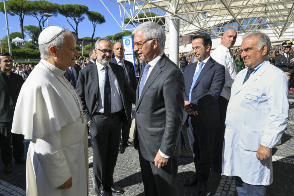 Press Office: “The Pope had a peaceful night’s sleep”