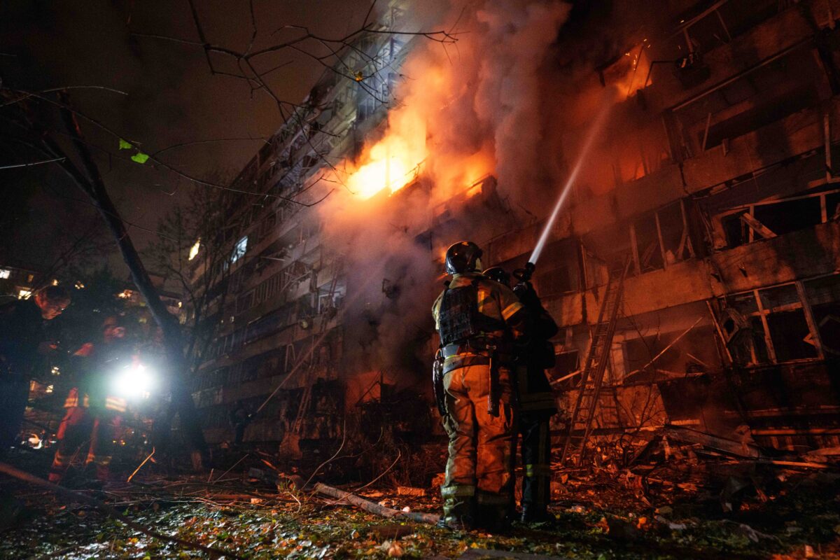 Ukraine: 3 dead and more than 20 injured in Russian attack on Kyiv Ukraine: 3 dead and more than 20 injured in Russian attack on Kyiv