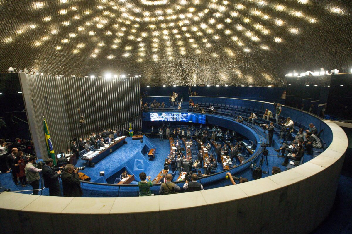 Brazil: Senate approves reduction in the working week to 40 hours