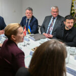 Ukraine: Zelensky to EU leaders: “We need at least 70 billion by 2027”